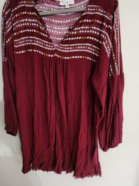 Umgee Burgundy Embroidered V-Neck Tunic Top